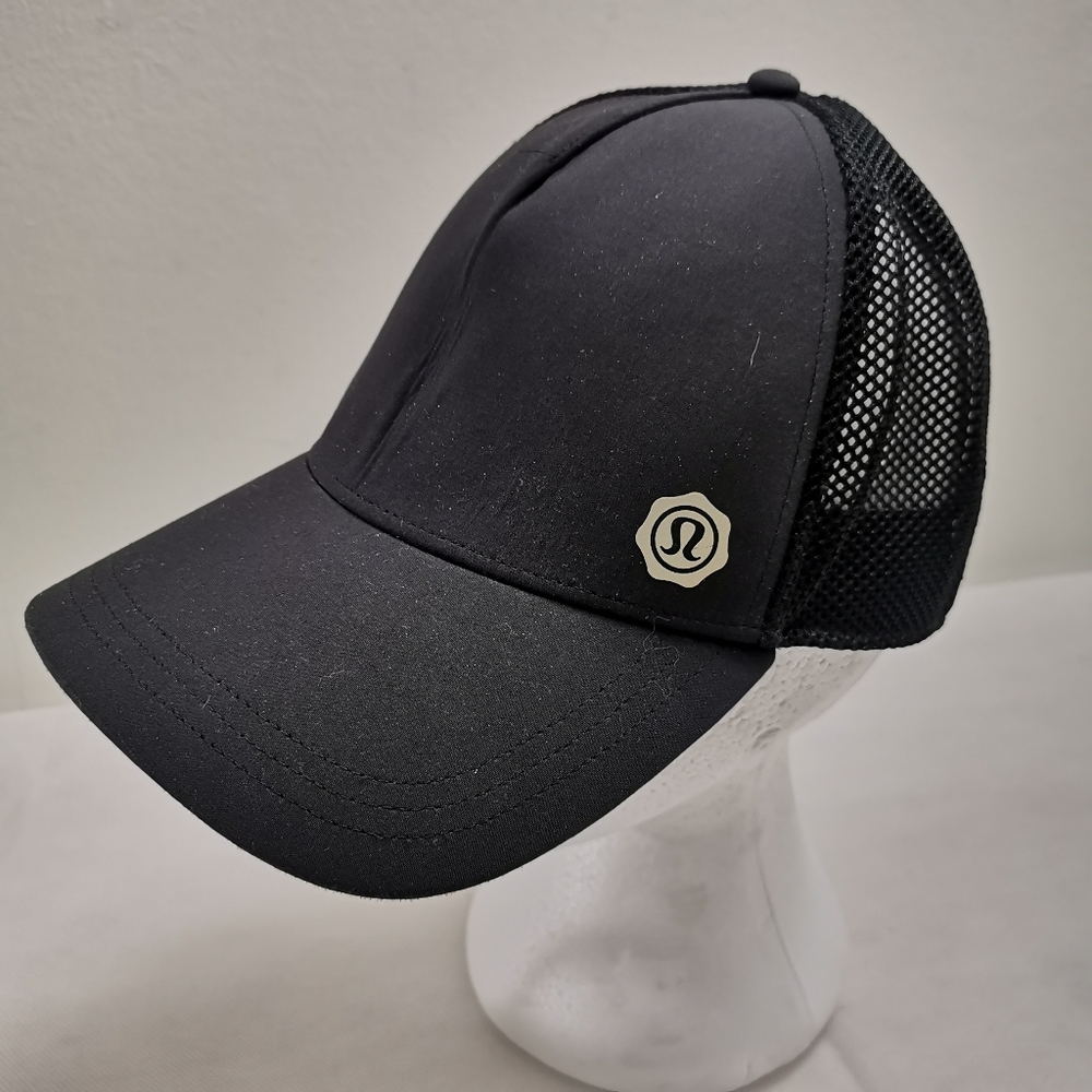 Lululemon Seawheeze 2018 Trucker Hat